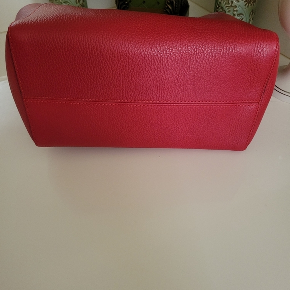 Gucci Swing Leather Bag - Picture 8 of 16